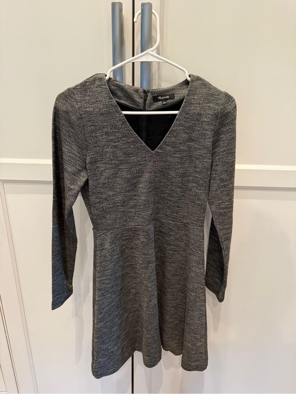 Madewell Heather Gray Long-Sleeve V-Neck Dress